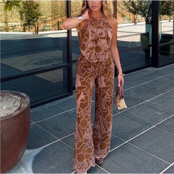 NWT ZARA VIRAL 2025 collection SUEDE pants 
🚨FIRM PRICE NO DISCOUNT - Picture 10 of 16